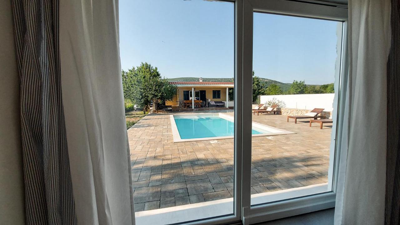 Villa Legacy Krusvar Luaran gambar