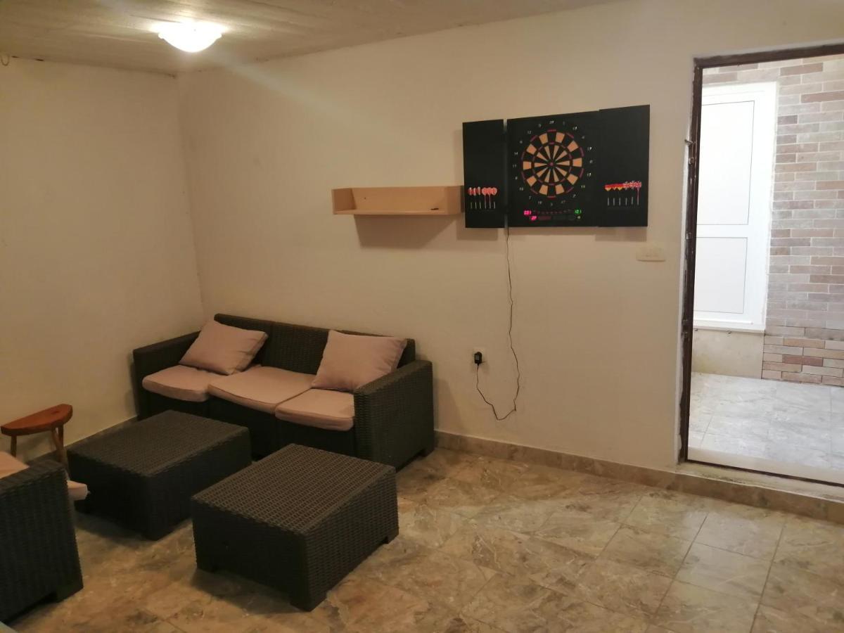 Villa Legacy Krusvar Luaran gambar